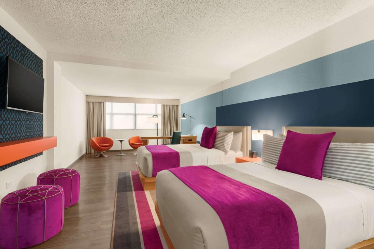 Tryp By Wyndham Isla Verde San Juan Bagian luar foto